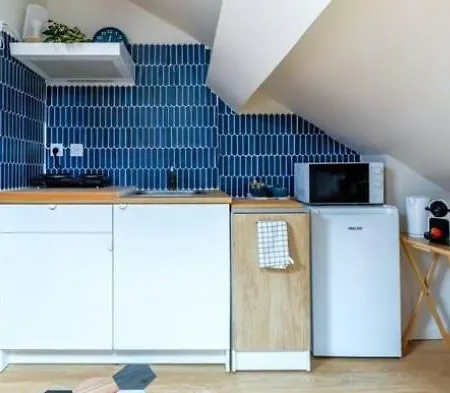 Le Nid Chromatique Apartment