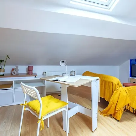 Apartment Le Nid Chromatique Palaiseau