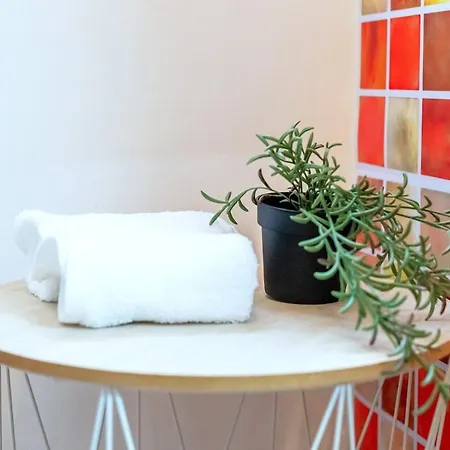 Le Nid Chromatique Apartment Palaiseau